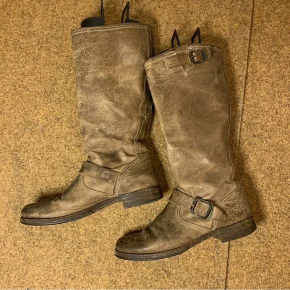 Frye Veronica Slouch Boot Riding Moto Leather Buckled Boots Sz 9 Retail $358.00 - Picture 3 of 7